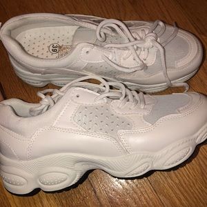 White chunky sneakers